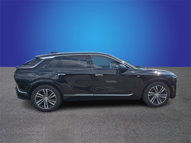New 2025 Cadillac Lyriq Luxury image 4