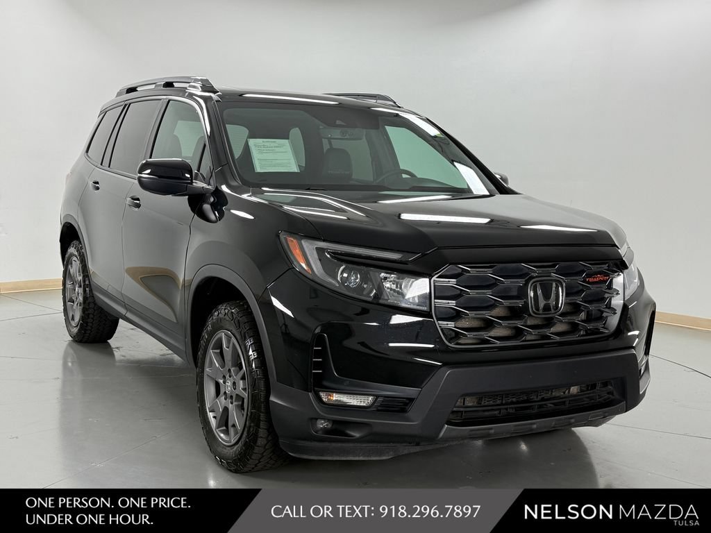Used 2024 Honda Passport TrailSport image 4