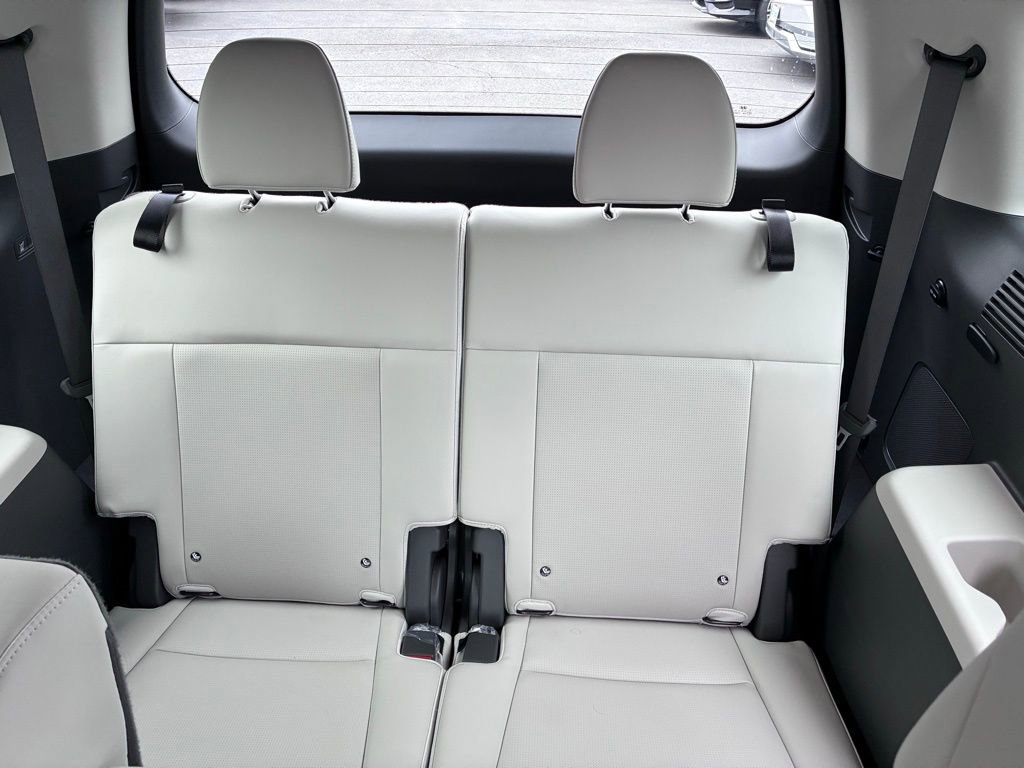 Used 2024 Hyundai Santa Fe Calligraphy image 14