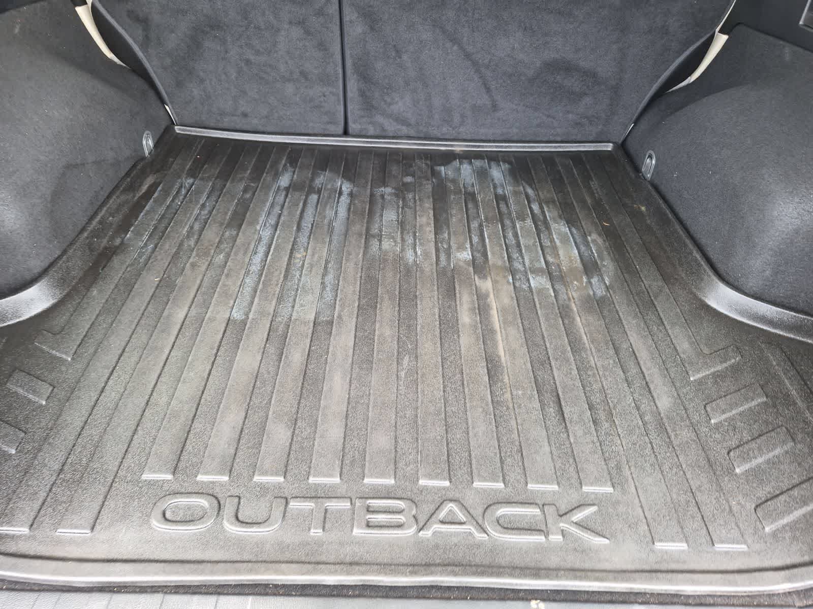 Used 2013 Subaru Outback 2.5i Premium AWD/4WD image 36