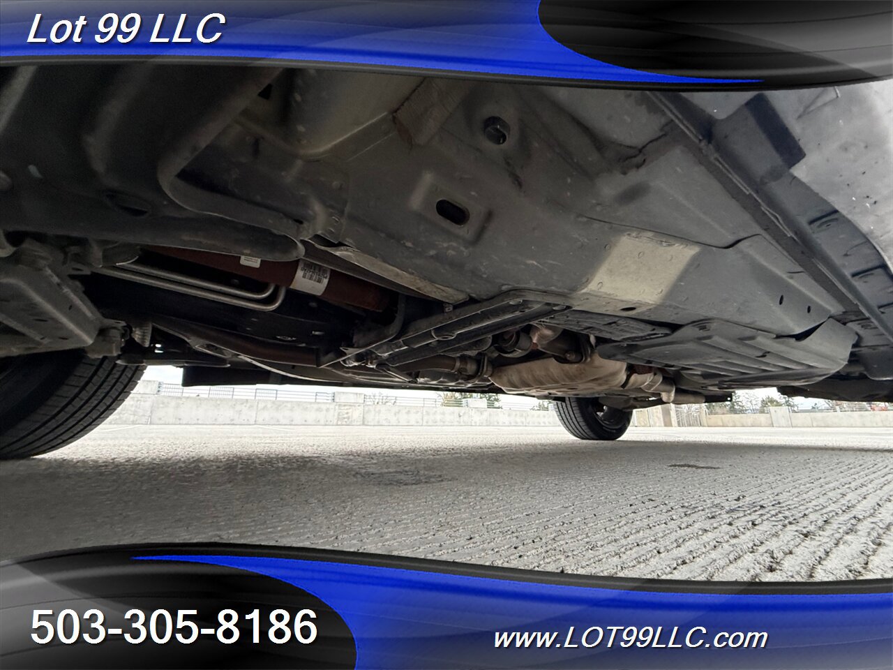 Used 2018 Dodge Durango SXT w/ 3rd Row Seating Group AWD/4WD image 49