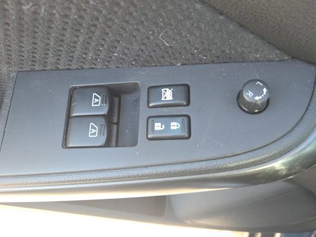 Used 2011 Nissan Altima 2.5 S w/ 2.5S Premium Pkg image 18