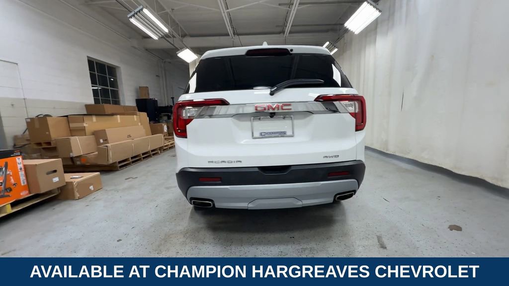 Certified 2023 GMC Acadia SLE w/ Driver Convenience Package image 9