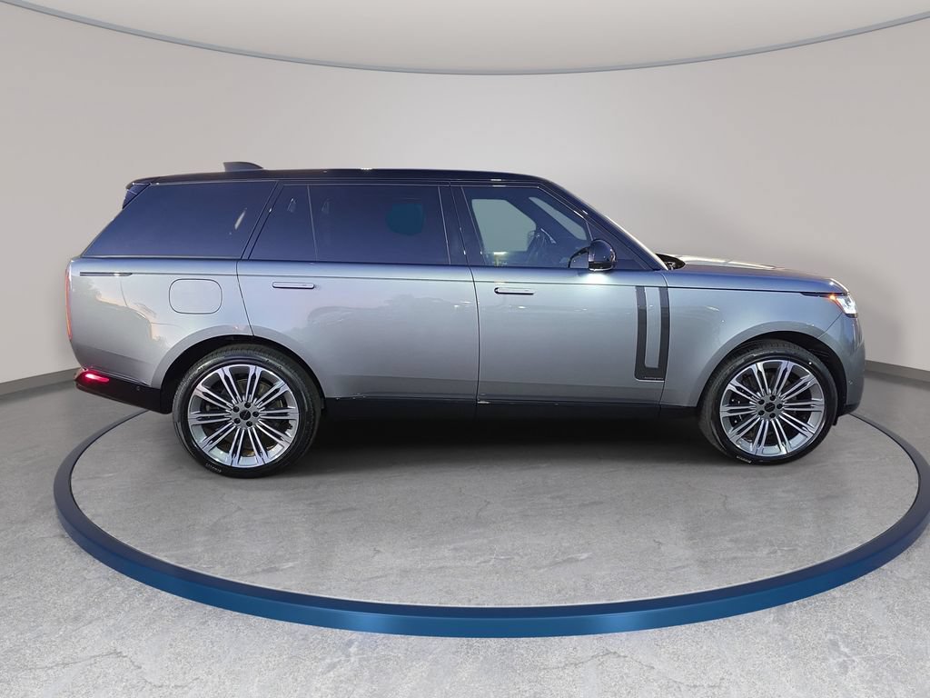 New 2026 Land Rover Range Rover Long Wheelbase Autobiography AWD/4WD image 4