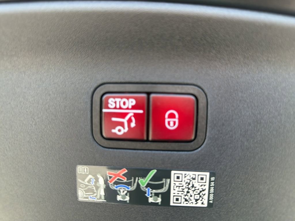 Used 2024 Mercedes-Benz AMG GT 53 image 19