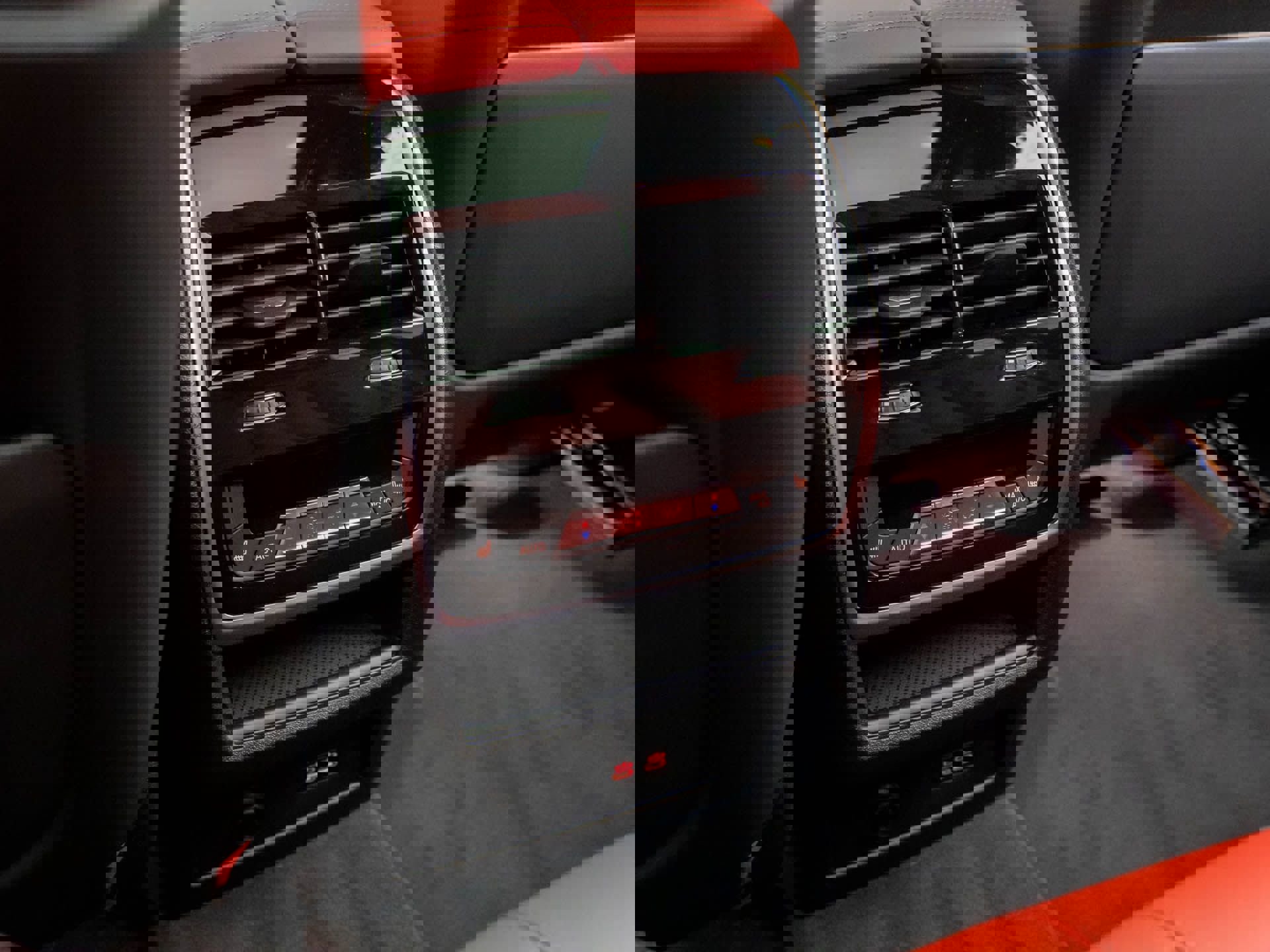 New 2026 BMW X5 M Competition w/ Executive Package image 21