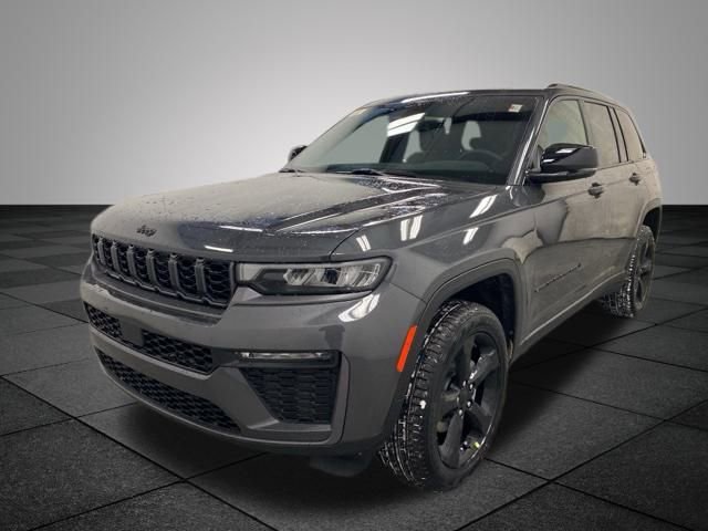 Used 2026 Jeep Grand Cherokee Limited w/ Limited Altitude Package AWD/4WD image 3