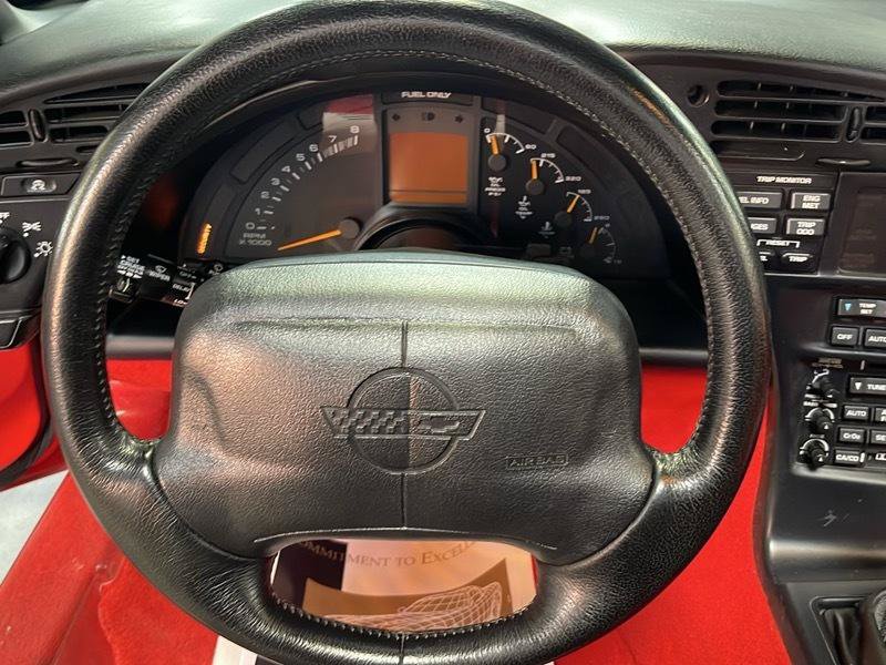 Used 1996 Chevrolet Corvette Convertible RWD image 33