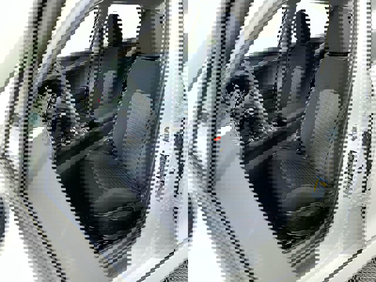 New 2026 Kia K5 LXS image 13