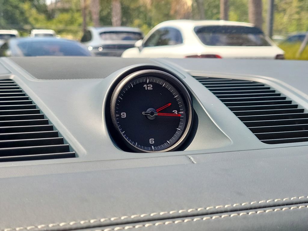 Certified 2022 Porsche Cayenne image 31