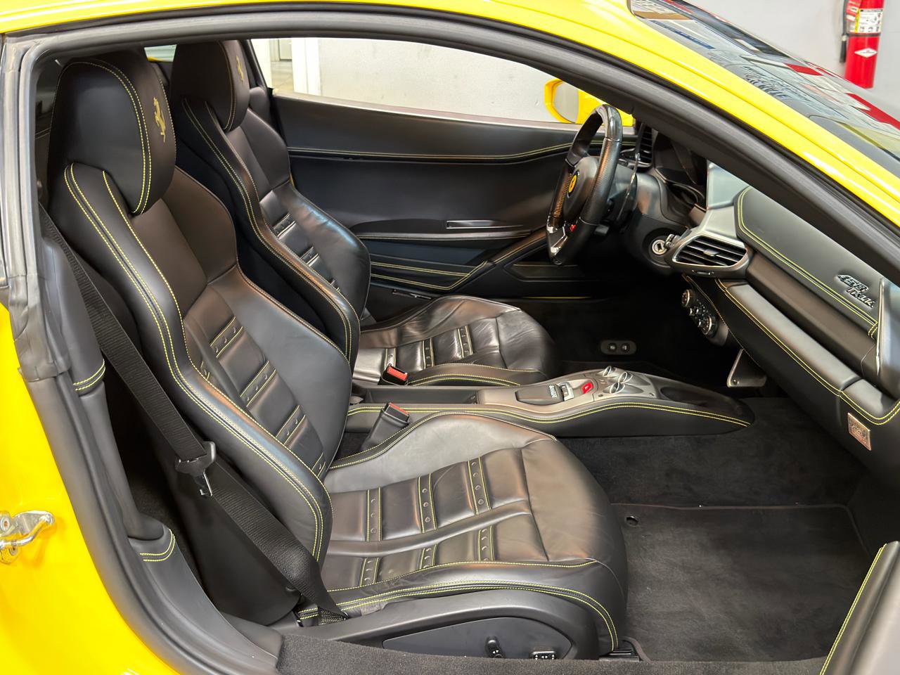 Used 2011 Ferrari 458 Italia Coupe image 20