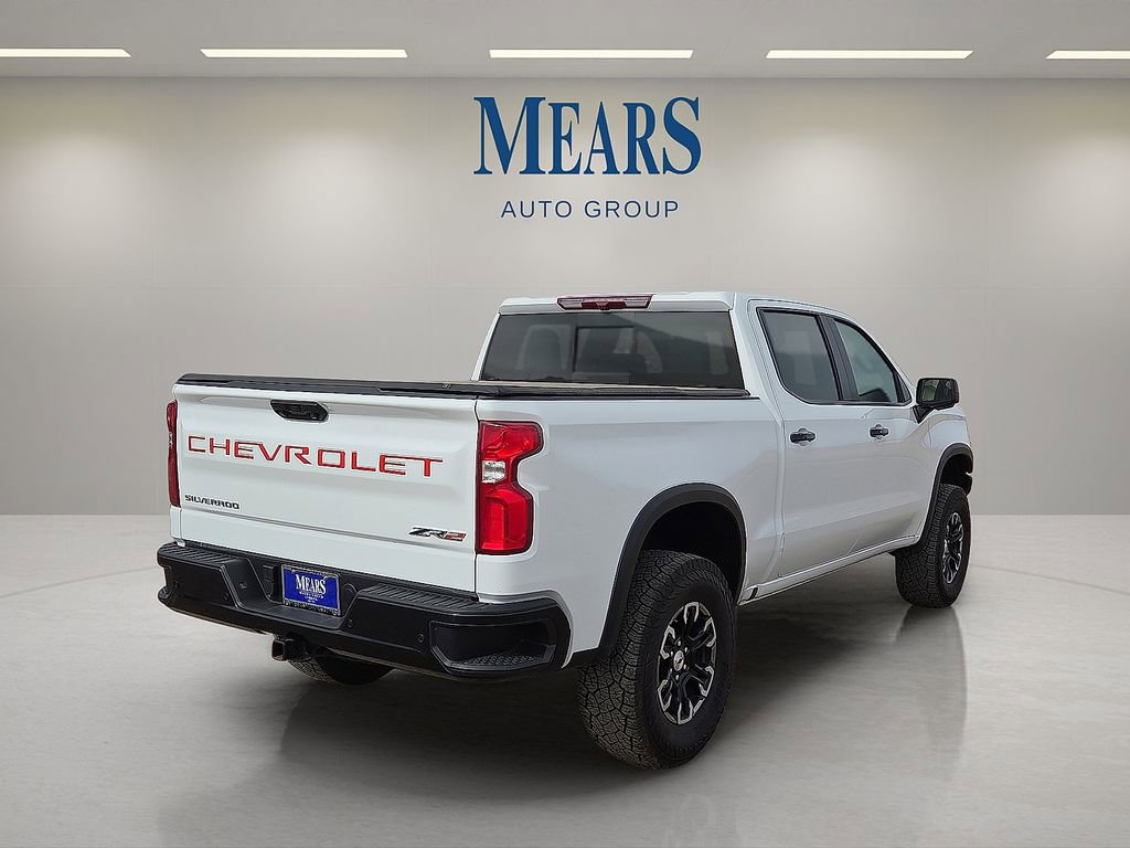 Used 2025 Chevrolet Silverado 1500 ZR2 image 5