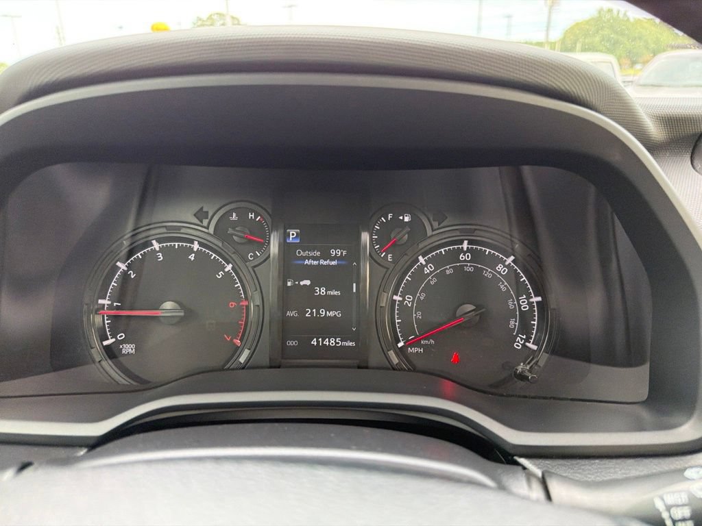 Used 2023 Toyota 4Runner SR5 Premium AWD/4WD image 28