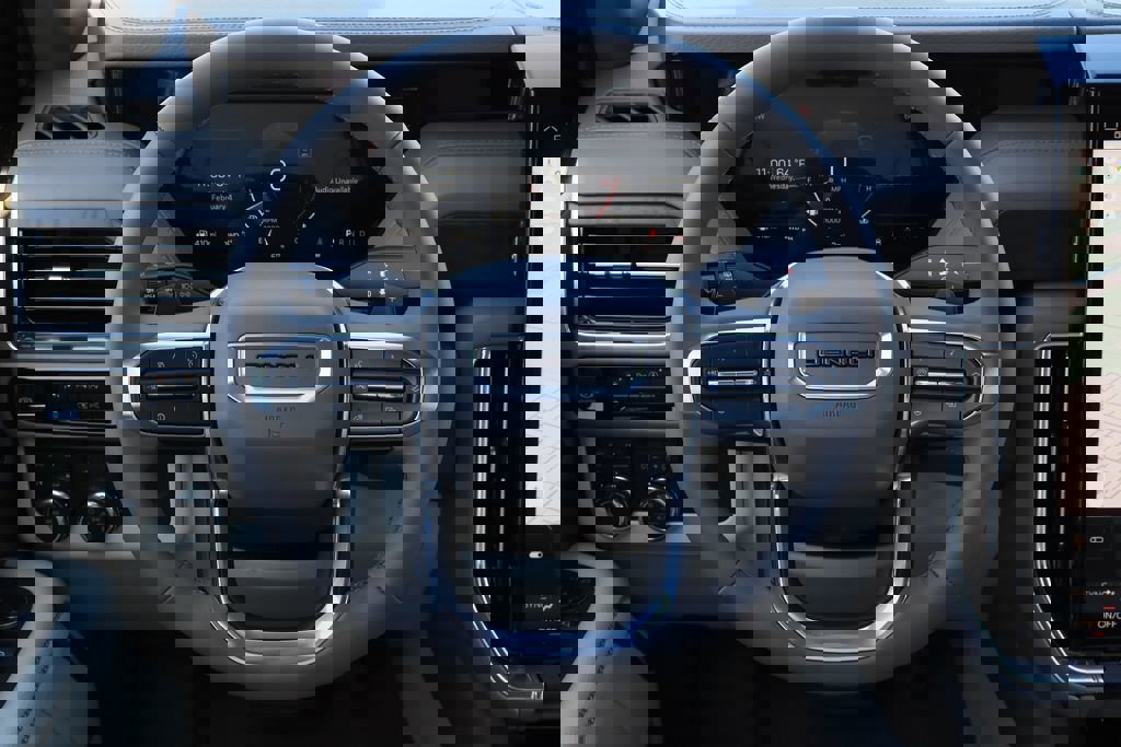 New 2026 GMC Yukon XL Denali w/ Sun & Power Step Package image 9