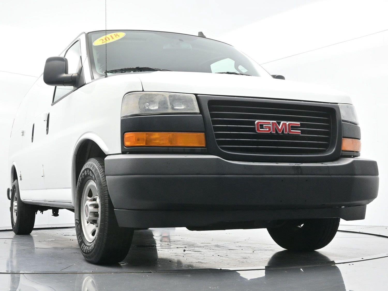 Used 2018 GMC Savana 2500 w/ Enhanced Convenience Package RWD image 39