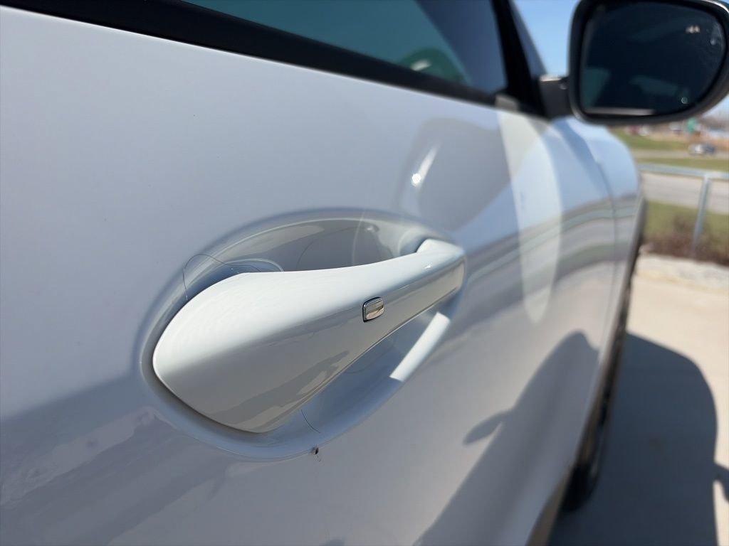 Certified 2025 Chevrolet Trax ACTIV w/ Sunroof Package image 27