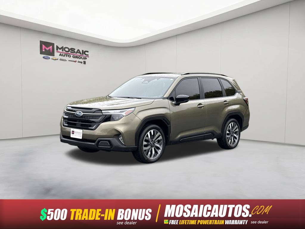 Used 2025 Subaru Forester Touring AWD/4WD image 3