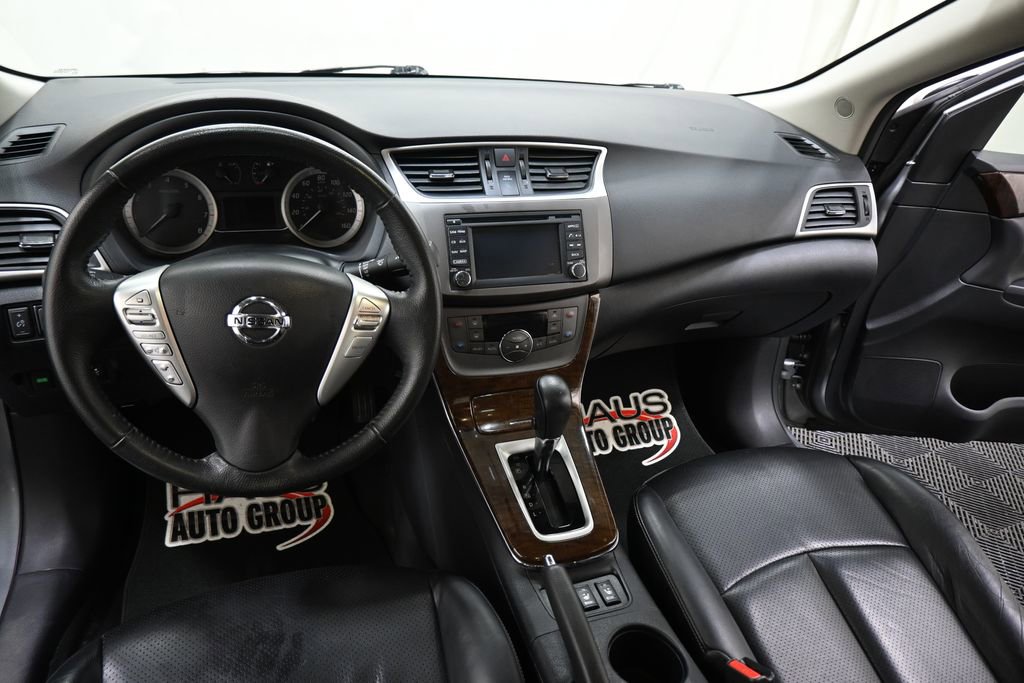 Used 2014 Nissan Sentra SL w/ Premium Package image 5