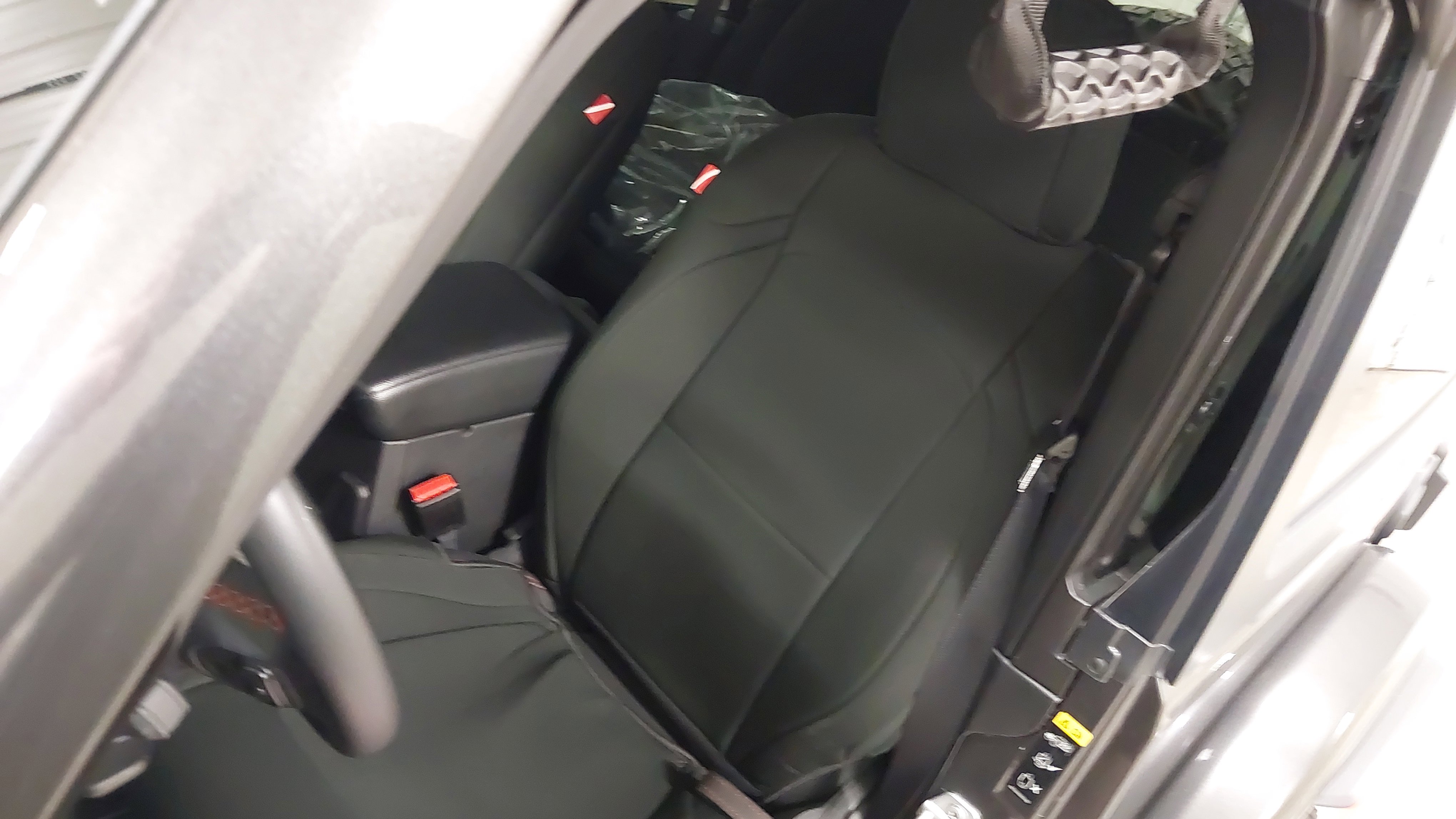 Used 2022 Jeep Wrangler Rubicon w/ Steel Bumper Group image 22