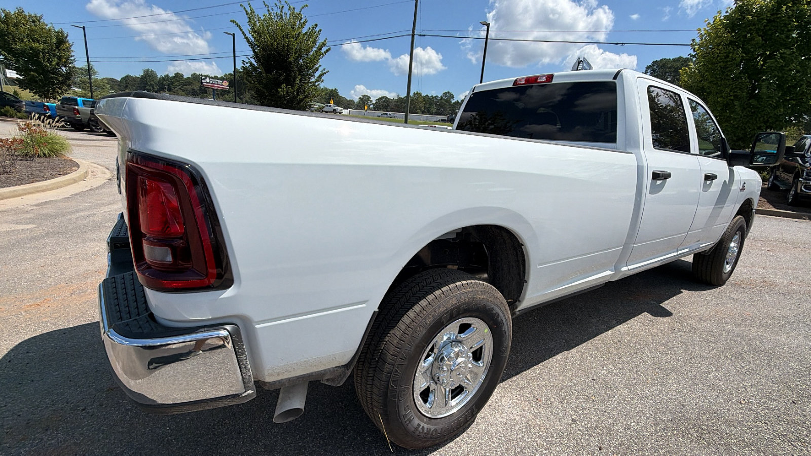 New 2027 RAM 3500 Tradesman w/ Chrome Appearance Group A AWD/4WD image 8