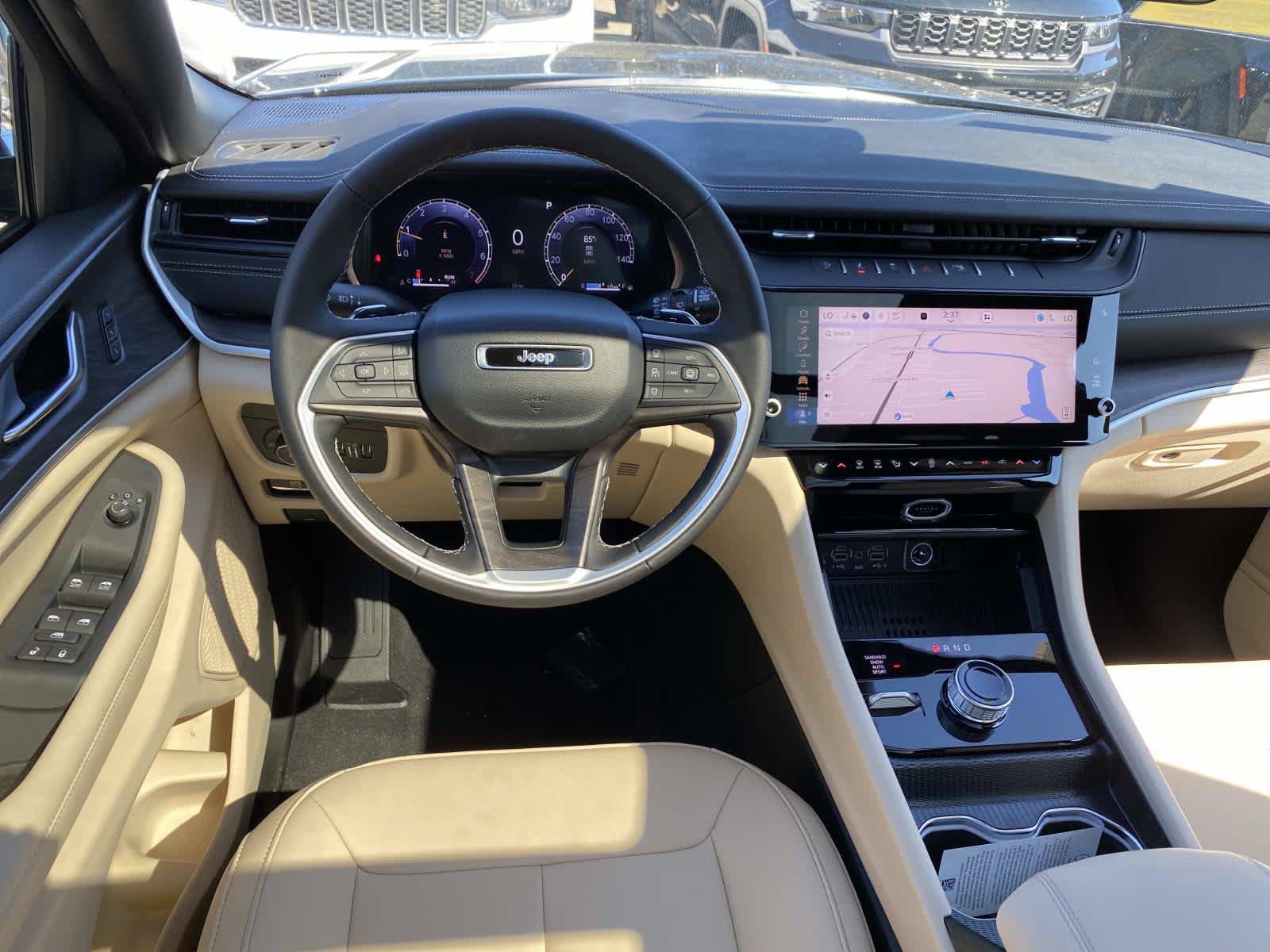 New 2027 Jeep Grand Cherokee L Limited AWD/4WD image 10
