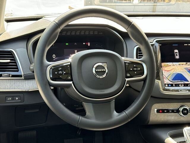 New 2024 Volvo XC90 T8 Ultimate w/ Protection Package Premier image 7