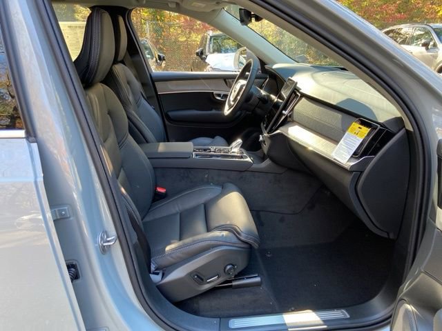 New 2026 Volvo XC90 B6 Ultra image 18
