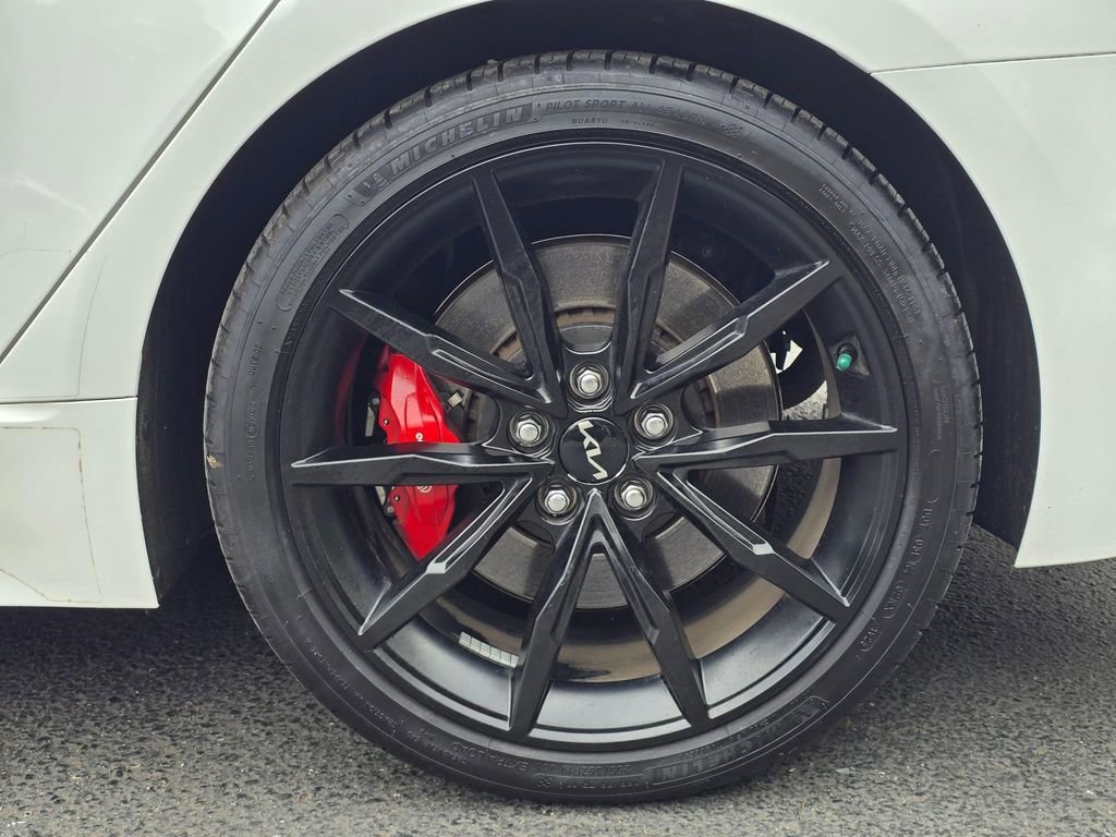 Certified 2022 Kia Stinger GT2 w/ Scorpion Package AWD/4WD image 6