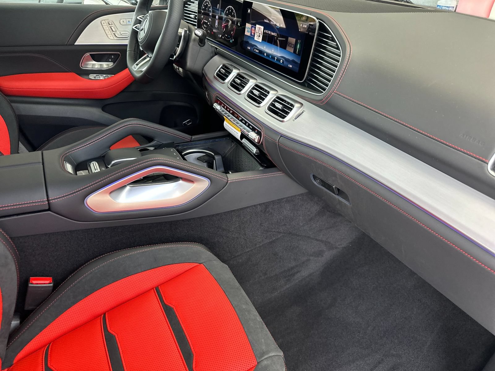 New 2026 Mercedes-Benz GLE 63 AMG S image 16