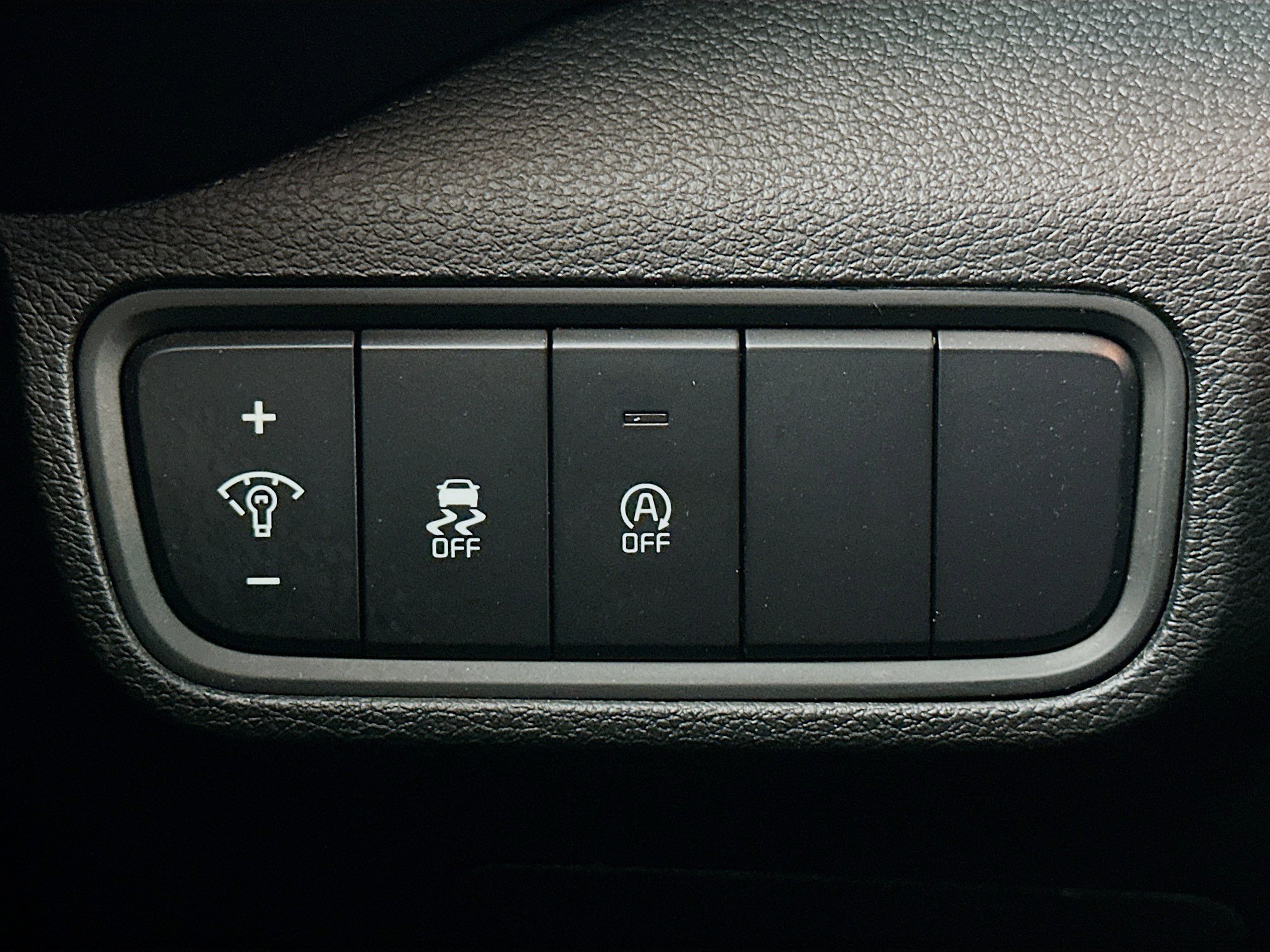 Used 2024 Kia Soul LX w/ Option Group 015 image 17