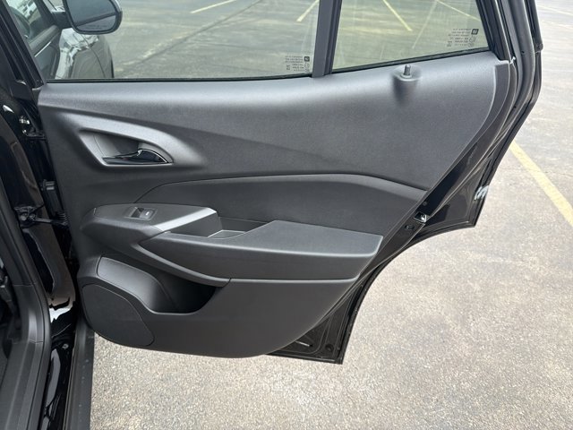 New 2026 Chevrolet Trax LT image 27