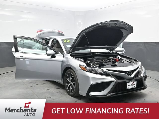 Used 2022 Toyota Camry SE FWD image 38