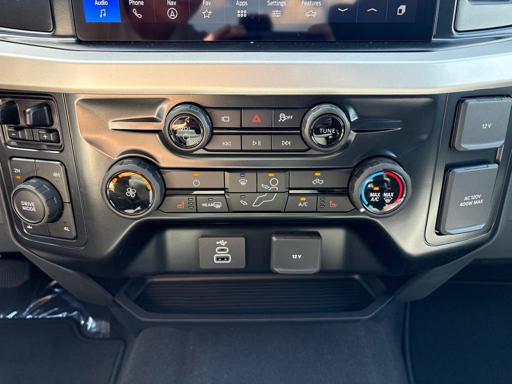 New 2027 Ford F250 XLT w/ XLT Premium Package AWD/4WD image 20