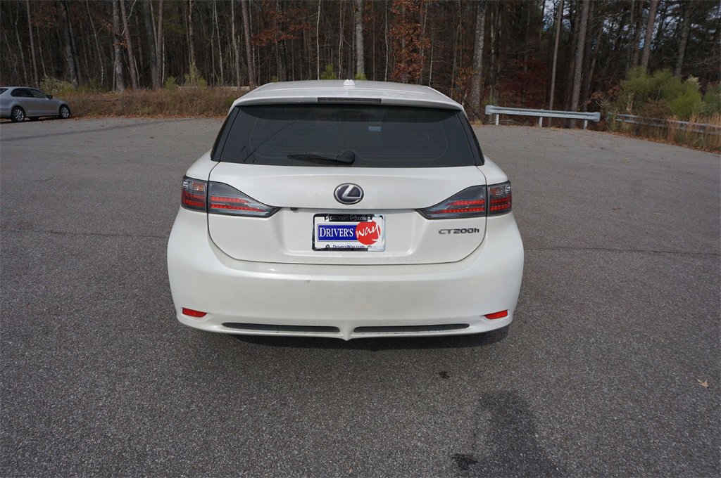 Used 2013 Lexus CT 200h image 19