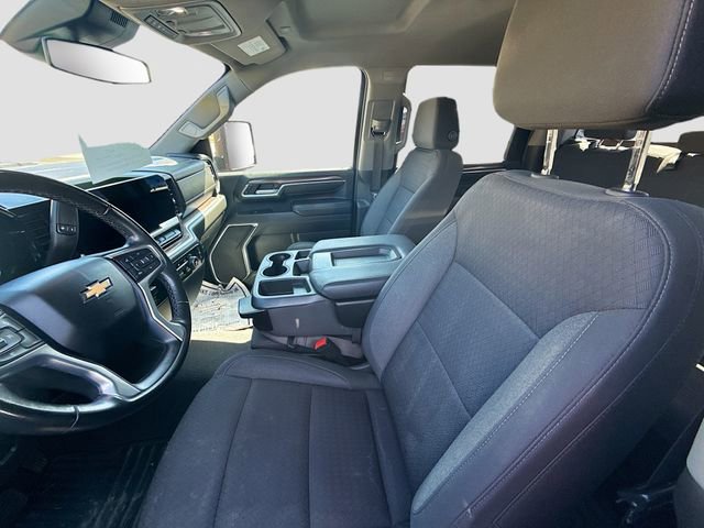 Used 2024 Chevrolet Silverado 3500 LT image 17