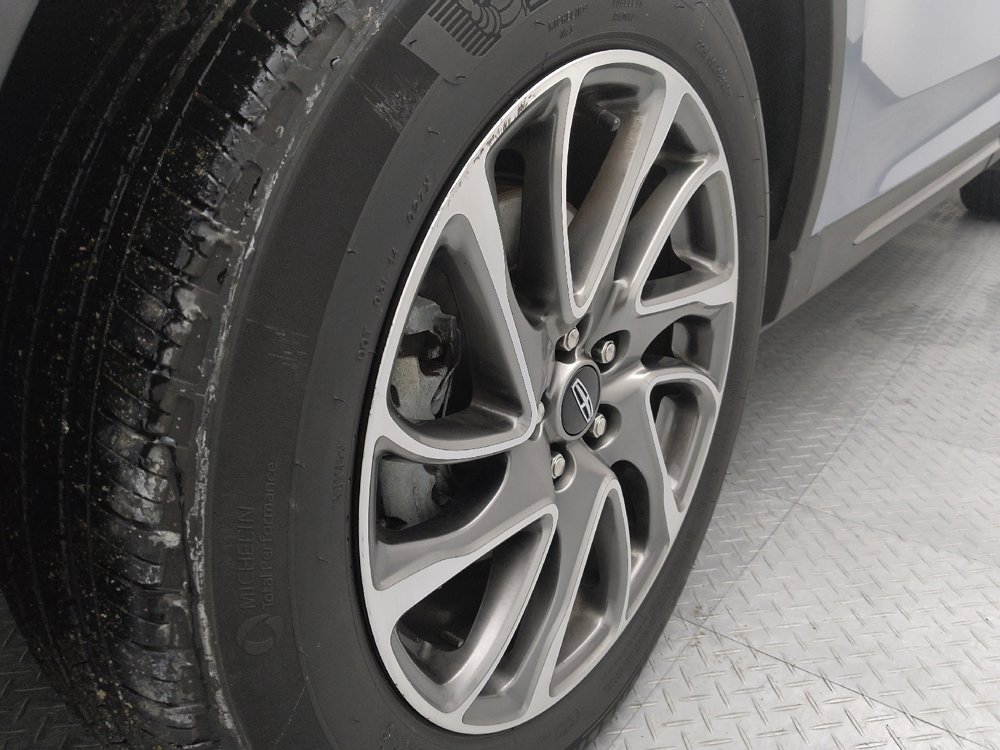 Used 2022 Lincoln Corsair AWD w/ Equipment Group 101A image 31