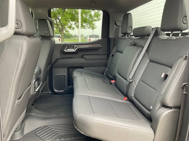 Used 2023 Chevrolet Silverado 1500 LTZ image 11