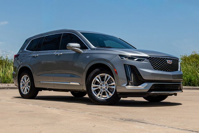 New 2025 Cadillac XT6 Luxury