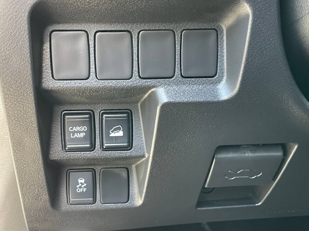 Certified 2023 Nissan Frontier SV AWD/4WD image 13