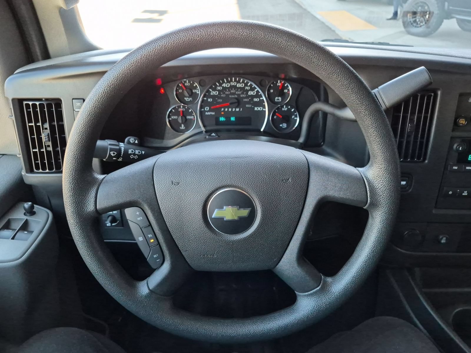 Used 2025 Chevrolet Express 2500 w/ Driver Convenience Package RWD image 13