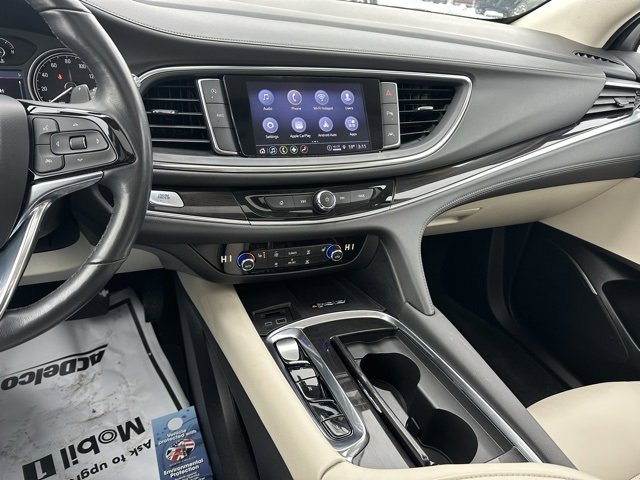 Used 2024 Buick Enclave Essence w/ Experience Buick Package image 21