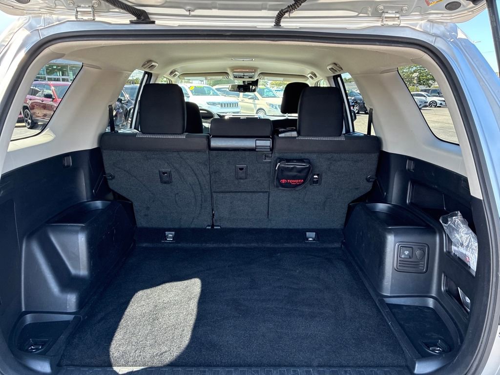 Used 2024 Toyota 4Runner SR5 image 22