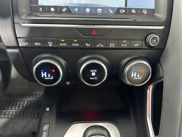 Used 2020 Jaguar E-PACE SE image 23