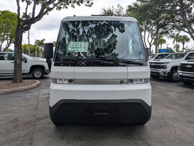 Used 2024 Chevrolet Brightdrop 600 w/ Battery Pack, Max Range AWD/4WD image 2
