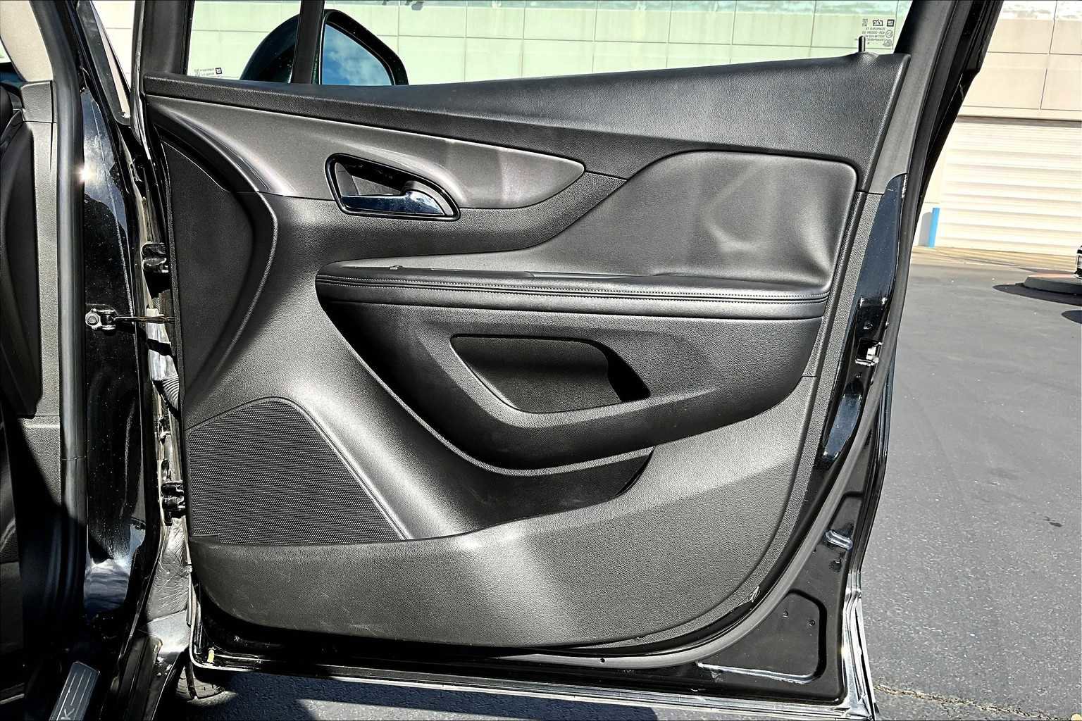 Used 2017 Buick Encore Preferred image 26