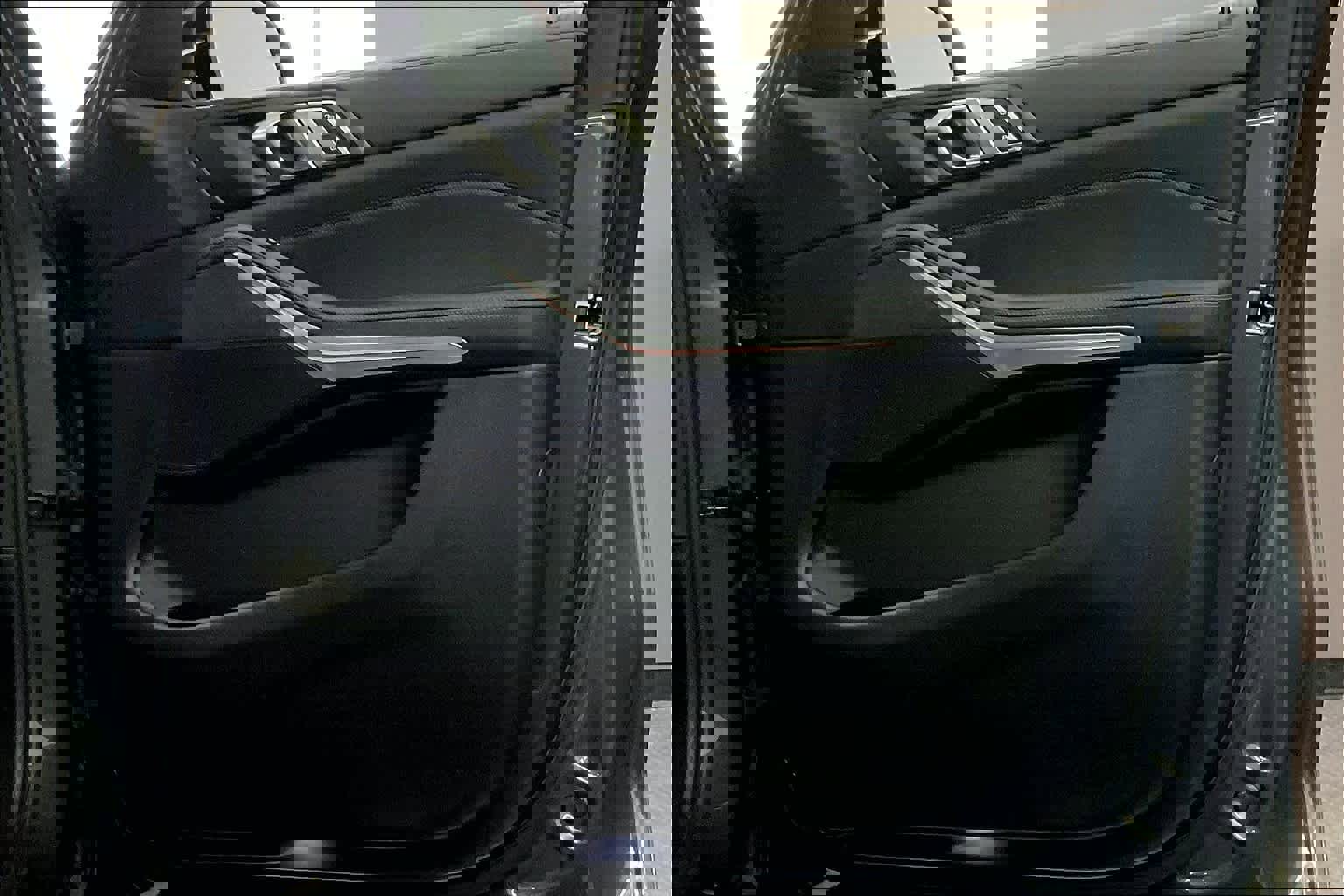 Used 2020 BMW X5 xDrive40i w/ Convenience Package image 24