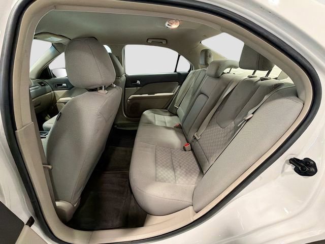 Used 2012 Ford Fusion S image 17