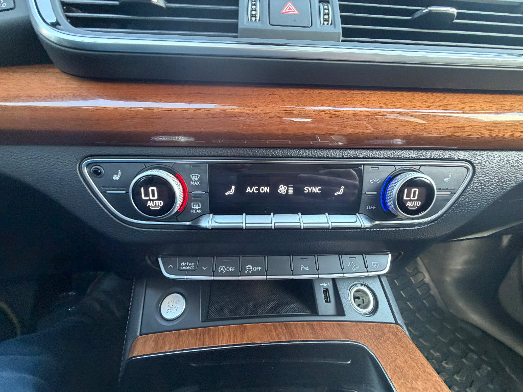 Used 2023 Audi Q5 2.0T Premium Plus w/ Premium Plus Package AWD/4WD image 20