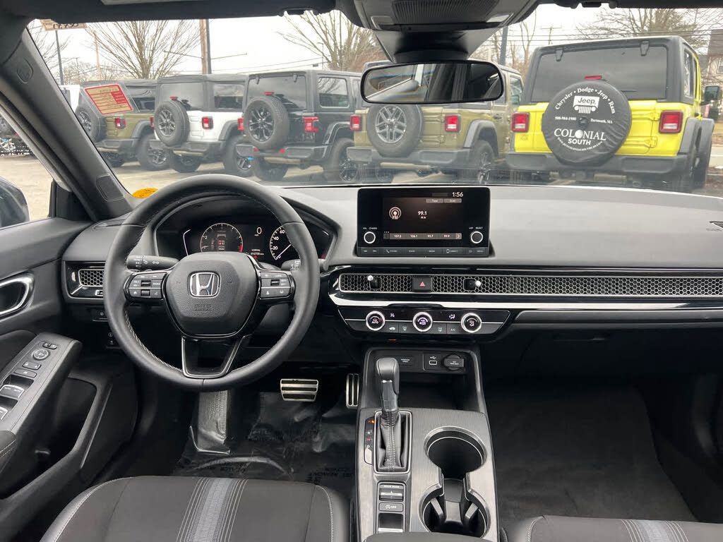 Used 2024 Honda Civic Sport image 31