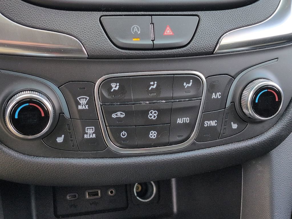 Used 2024 Chevrolet Equinox LT AWD/4WD image 30